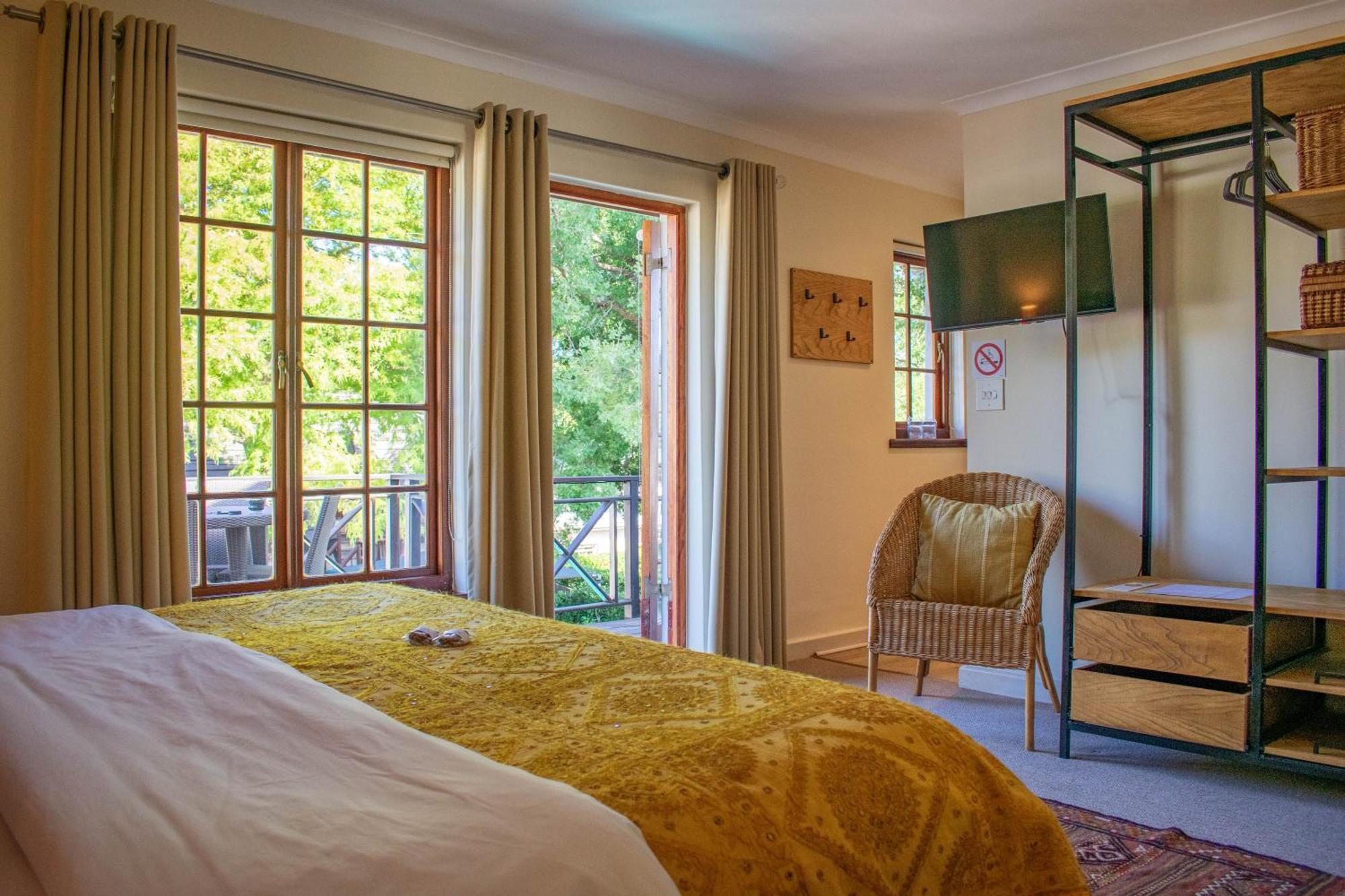 5 Seasons Guest House Stellenbosch Exterior photo